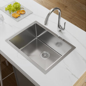 24 inch (61 cm) top-/flush-/undermount single-bowl kitchen sink